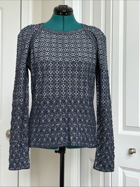 CHANEL Navy and White Long-Sleeve Knit Top - Cruise 2015